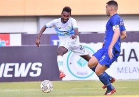 Persela Lamongan Kalah Dramatis, Kebobolan di Menit 90