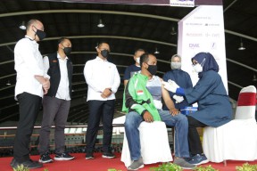 Eri Cahyadi Target Turunkan PPKM Surabaya ke Level 2