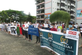 Pengungsi Asal Afghanistan Minta Segera Dipindahkan di Negara Ketiga