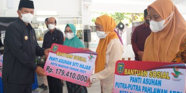 Pemkot Madiun Salurkan Bantuan Sosial Untuk 14 Panti Asuhan