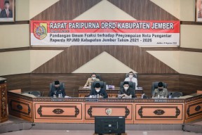 Tujuh Fraksi DPRD Jember Sampaikan Pandangan Umum RPJMD