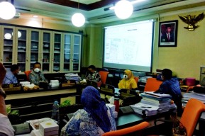 Komisi C DPRD Surabaya Tuding Proyek Gedung Bank Mandiri Gayung Kebonsari Langgar Sempadan