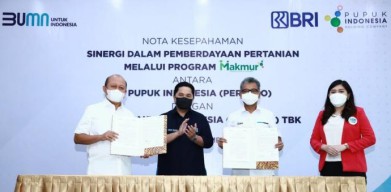 Pupuk Indonesia dan BRI Jalin Kerja Sama untuk Petani Indonesia