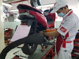 SENGGOL Dong! MPM Honda Jatim Gelar Program Ganti Oli Serentak Bertebar Diskon