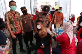 Pemuda Bertato Ini Takut Divaksin, Teringat Mantan Kekasihnya Tenaga Kesehatan