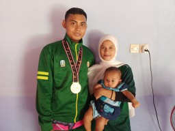 MELAS Rek, Atlet Peraih Medali Emas Asal Bawean Hanya Dikasih Bonus Rp 250 Ribu