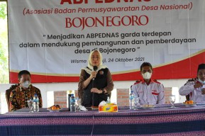 Bupati Bojonegoro Anna Mu'awanah Buka Rakercab ABPEDNAS di Wisma Toyo Aji