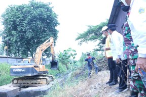 Bupati Gresik Ajak Perusahaan di Kawasan Driyorejo Gotong Royong Tanggulangi Banjir Tahunan