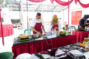 PLN Kenalkan Kompor Listrik ke Pelanggan