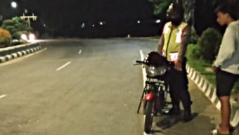 Balap Liar di Area Simpang Lima Gumul di Bubarkan Polisi