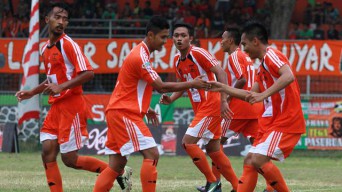 Persekabpas Uji Coba Lawan Madura FC Jelang Liga 3