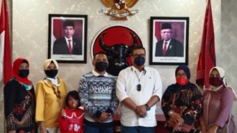 Disambati Warga, PDIP Surabaya Janji Bantu Permodalan Usaha