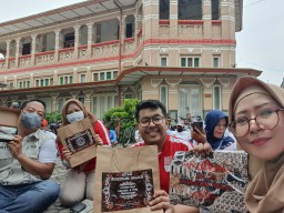Gowes Bersama Kader, Gerindra Dolan Wisata Haritage Gresik Sebagai Promosi Wisata Gresik 