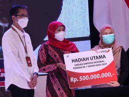 Bank Jatim Serahkan Hadiah Undian Tabungan Simpeda