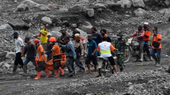 Hingga Senin Malam, 22 Orang Meninggal Akibat Erupsi Semeru, 27 Lainnya Hilang