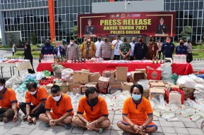 Polres Gresik Ungkap 1.077 Kasus Kriminal Selama Setahun