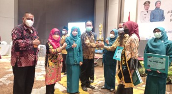 Dinkes Gresik Minta Masyarakat Waspadai Penyebaran Covid Saat Libur Nataru