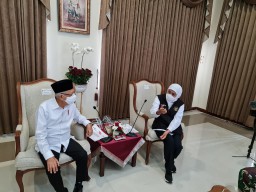 Bersama Wapres, Gubernur Khofifah Pastikan Huntara dan Huntap Korban Erupsi Semeru Segera Dibangun