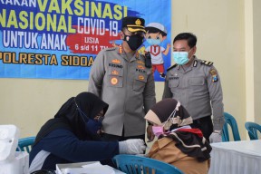 Polresta Sidoarjo Layani Vaksinasi Anak 24 Jam