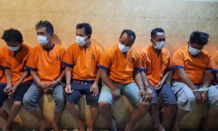 Peras Petani, Komplotan Polisi Gadungan Dibekuk Polresta Banyuwangi