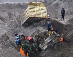 Dua Korban Erupsi Semeru Kembali Ditemukan Terkubur Bersama Truknya