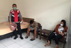 Suami Ajak Polisi Gerebek Istrinya Yang Check In di Hotel Mojokerto
