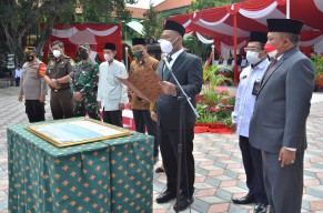 Momen HAB ke 76, Bupati Gresik Bacakan Pidato Menteri Agama