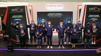 Honda Surabaya Serahkan All New Honda BR-V Kepada Konsumen