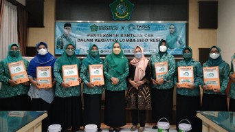Delapan Finalis Sidoresik Dapat Bantuan CSR