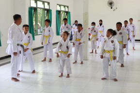 Ratusan Karateka INKANAS Lamongan Jalani Ujian Kenaikan Tingkat