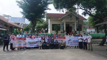 Super Air Jet Bersama RS Indrati Gelar Vaksin Anak Bersama