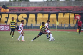 Gresik United Raih Kemenangan Perdana Dalam Putaran Liga Tiga Nasional Saat  Melawan Alesha FC Makassar