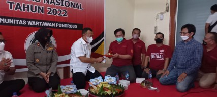 Pernah Jadi Wartawan, Ini Pesan Bupati Ponorogo di HPN 2022