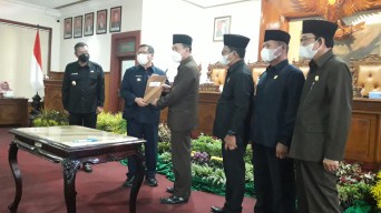 Dewan Setujui Perda Rencana Pembangunan Industri di Kabupaten Tulungagung Selama 20 Tahun Kedepan & Propemperda