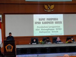 Kocok Ulang: Rapat Paripurna Perubahan Alat Kelengkapan DPRD Kabupaten Gresik