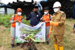 Peringati HPSN 2022, Siswa SD se-Kota Malang Tanam Pohon Bareng