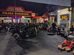 Razia Balap Liar di Ponorogo, 136 Pelanggar Dihukum Jalan Hingga Tilang