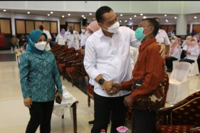 Walikota Eri Cahyadi Temui Kader Surabaya Hebat, Bicara Soal Isu Pemecatan dan Insentif