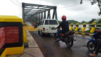 Jembatan Glendeng Retak, Aset Kepemilikan Belum Jelas