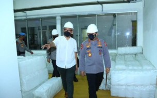 Datang ke Pabrik, Kapolri Inginkan Tidak Ada Kelangkaan Minyak Goreng