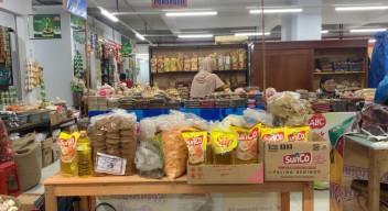 Minyak Goreng Curah Langka, Pedagang di Ponorogo Harapkan Operasi Pasar