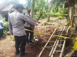 Tercebur Septic Tank, Perempuan Ngawi Ditemukan Tewas