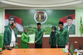 Zainul Arifin Resmi Jabat Ketua PPP Lamongan, Pemilu 2024 Rebut 10 Kursi Parlemen
