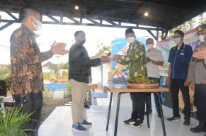 Bupati Sidoarjo Resmikan Unit Usaha BUMDes Mitra Usaha Desa Sidoarejo