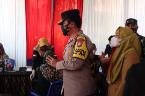 Incar Distributor Nakal, Polda Jatim Pelototi Pasokan Minyak Goreng Curah