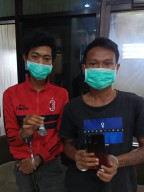 Taufik Hidayat dan Temannya Ditangkap Polisi