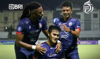 Tekuk Barito Putra 1-2, Arema FC Berpeluang Raih Kemenangan Liga 1 2022