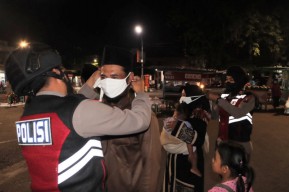 Liburan, Tim Pamor Keris Pasuruan Terus Tegakkan Protokol Kesehatan di Masyarakat