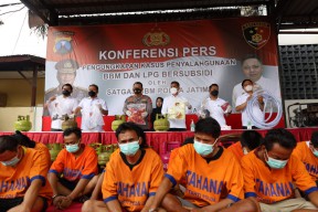 BBM Subsidi Dijual Harga Industri, 6 Tersangka Ditangkap Polda Jatim