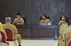 Bupati Lamongan Pastikan Pelayanan Publik Tetap Berjalan Normal Selama Ramadan